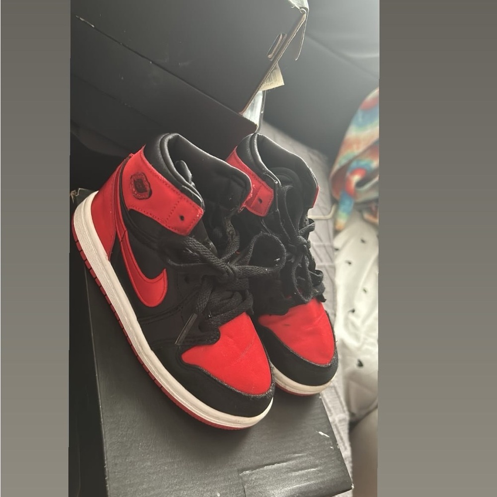 Worn few times